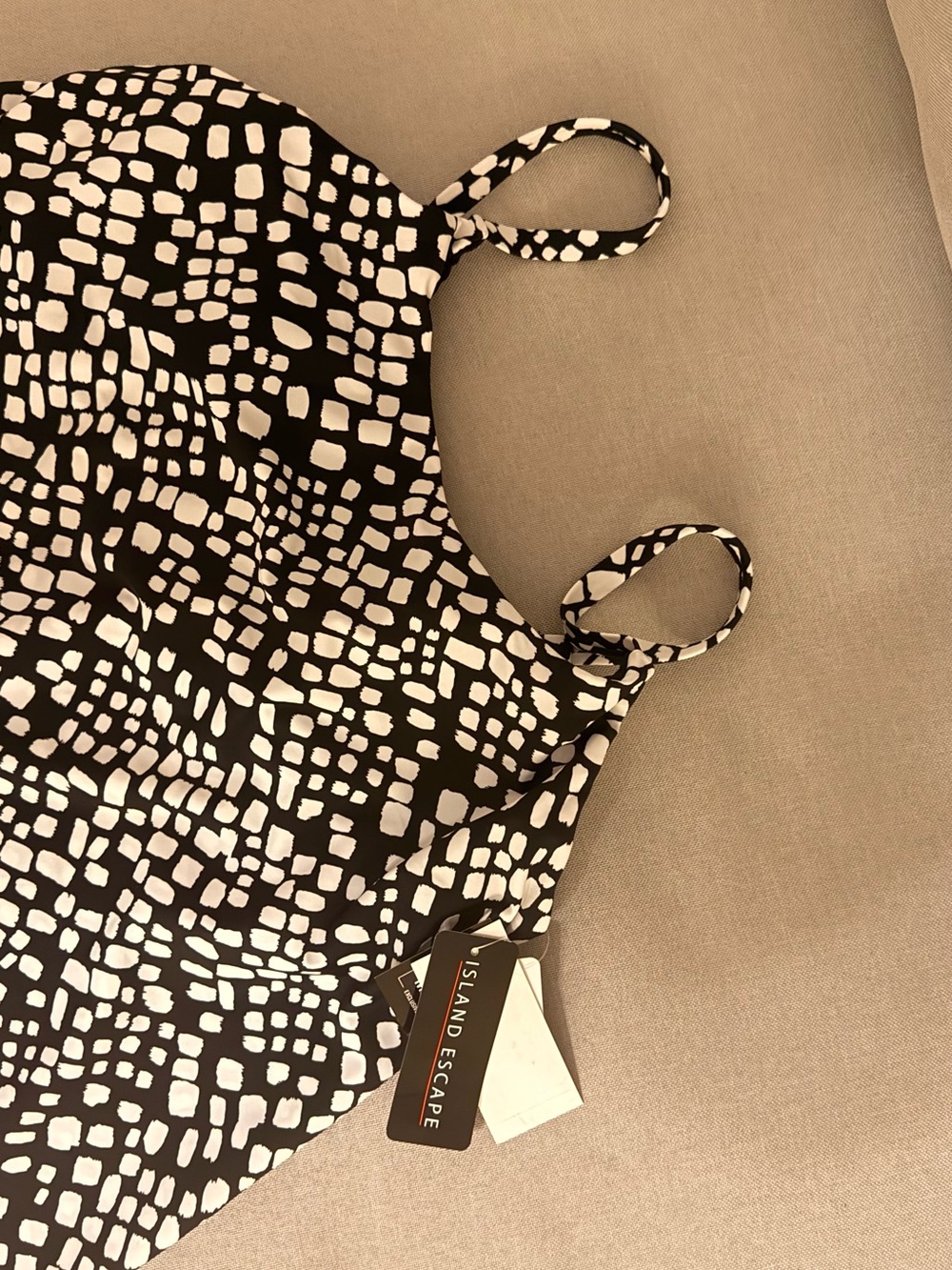 Island Escape Black White Geometric Tankini Top Women's Size 8 Swim NWT - Picture 4 of 9